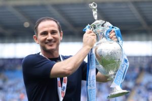 Evaluasi Pasca Pertandingan: Frank Lampard Minta Skuad Coventry City Kembali Tampil Bertenaga demi Konsistensi