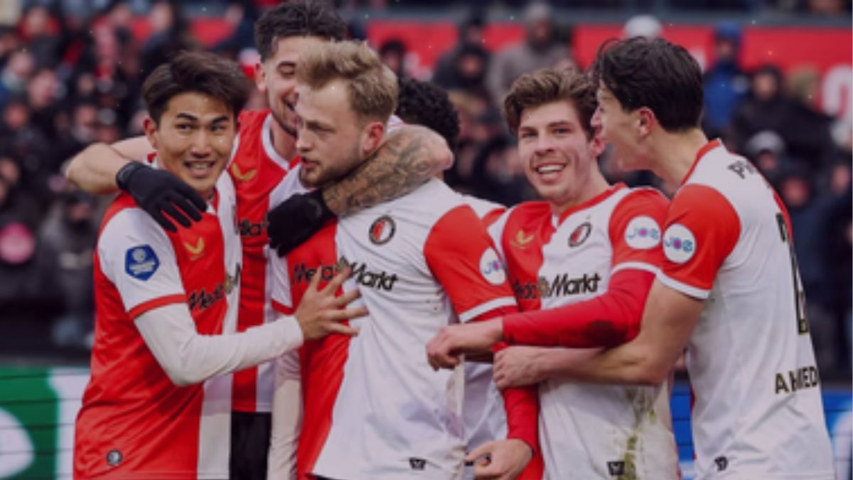 Feyenoord Menggila: Dari Kontroversi Wasit Hingga Puncaki Klasemen Eredivisie
