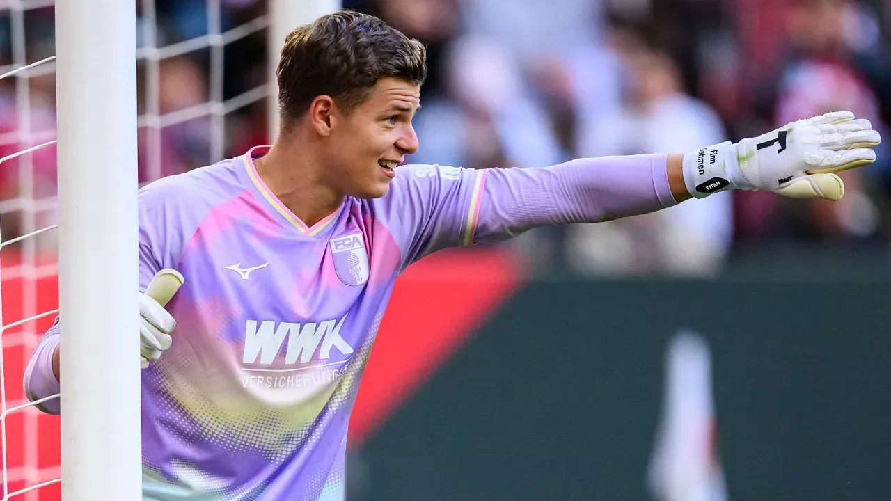Finn Dahmen Kecewa Augsburg Gagal Menang Meski Tampil Oke: Analisis Laga Menegangkan melawan Union Berlin