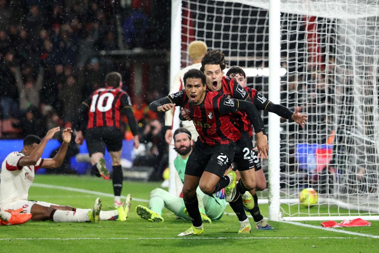 Gol Tendangan Bebas Amine Adli Menutup Kekalahan Milan di Bournemouth: Ringkasan Pertandingan 3-0