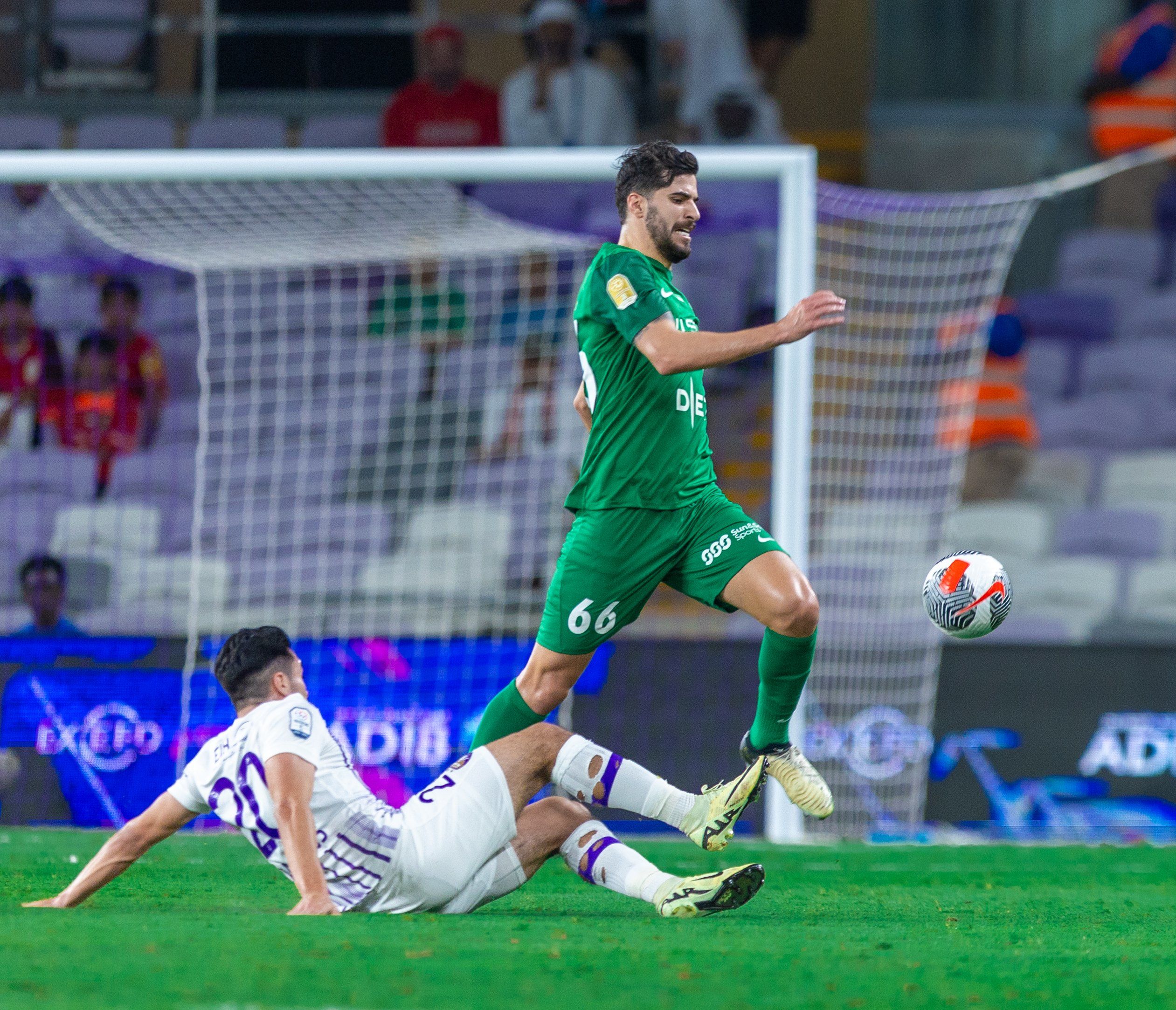 Guncang Liga UEA! Shabab Al Ahli Tundukkan Al Ain dan Rebut Posisi Puncak Klasemen