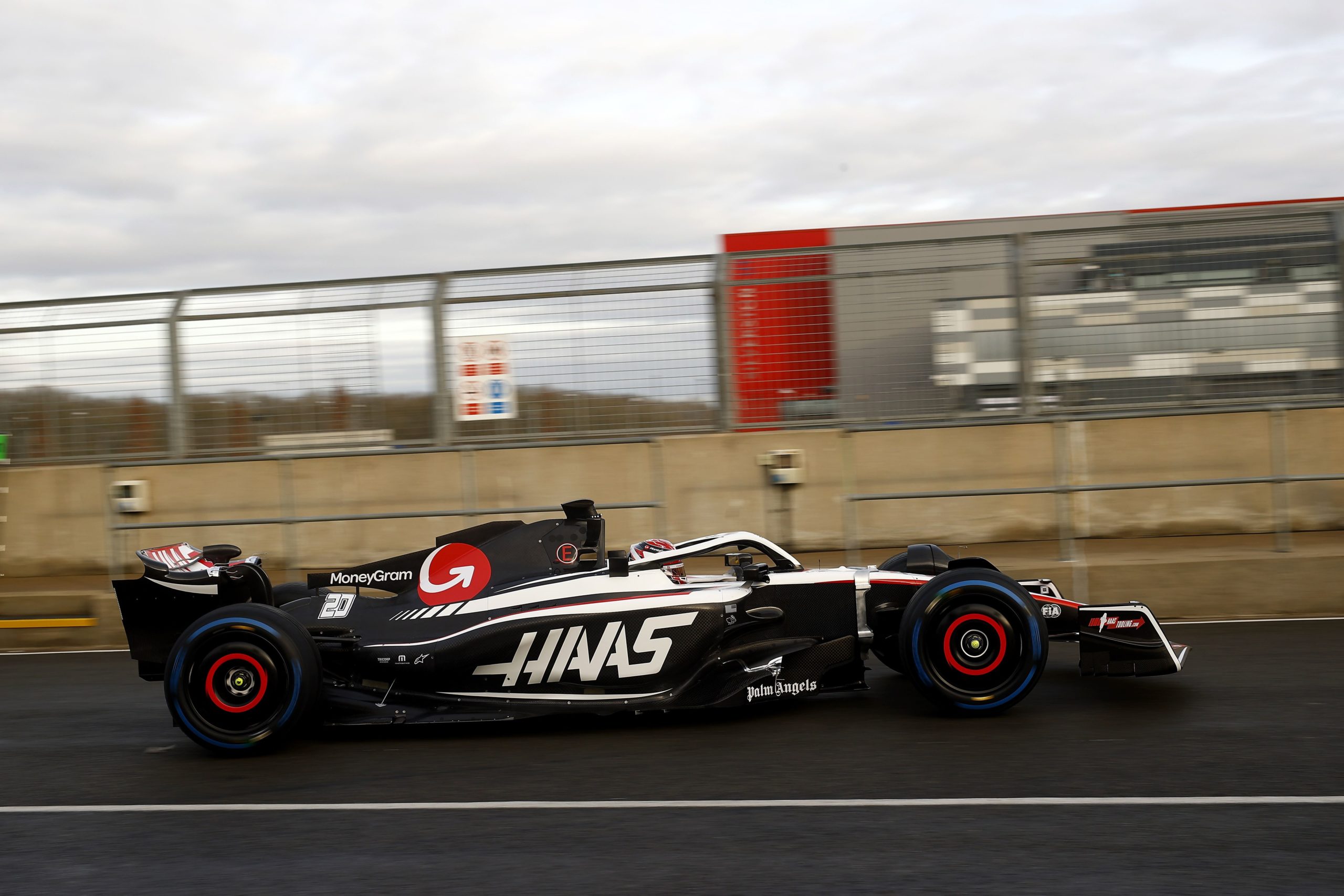 Haas F1 Meraih Rekor Keuangan Terbesar: Laba Bersih 6.679 Juta GBP