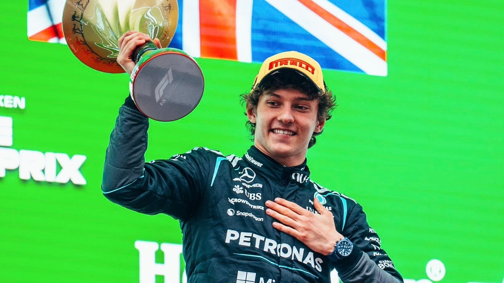 Identitas Tak Tergoyahkan: Alasan Kimi Antonelli Tetap Pilih Nomor 12 Meski Jadi Juara F1