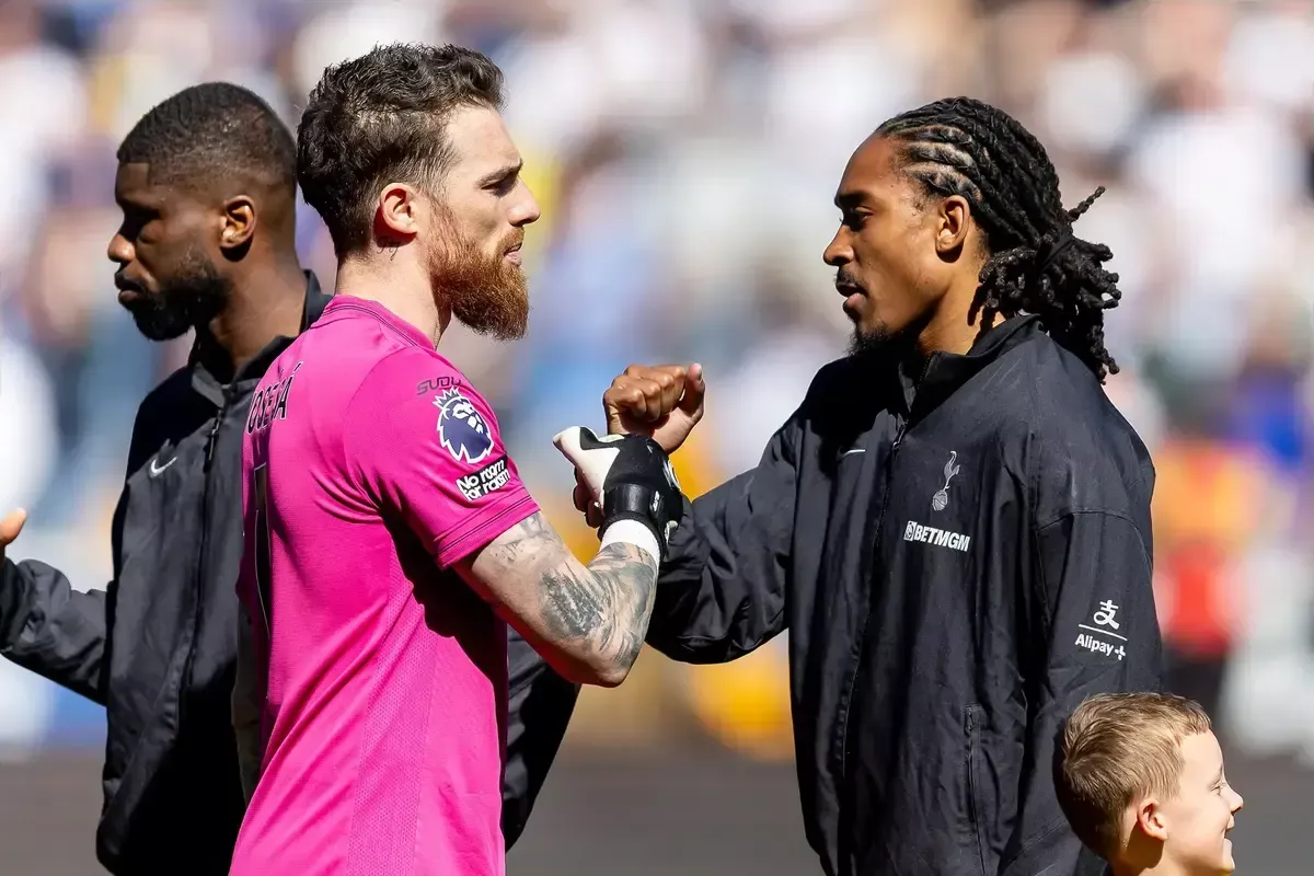 Inter Milan Butuh Djed Spence: Kritis Proses Rekrutmen, Tuntut Penghormatan Fans