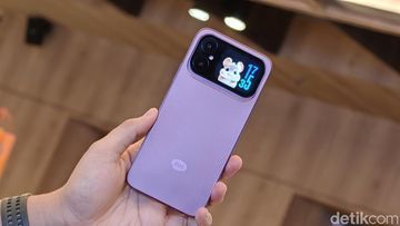 Itel A300+ Buka Era HP Dua Layar dengan Harga 2.199.000