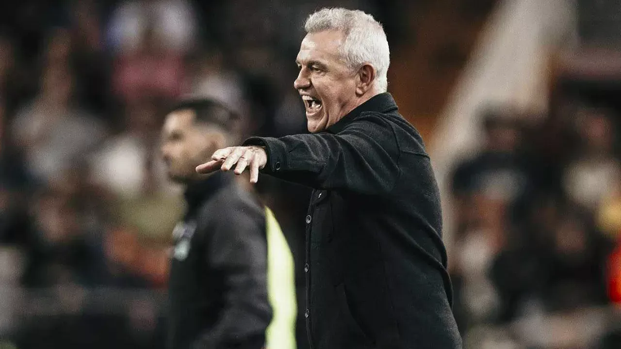 Javier Aguirre Tetap Puji Valencia Meski Gagal Kalahkan Athletic Bilbao, Menekankan Semangat Tim