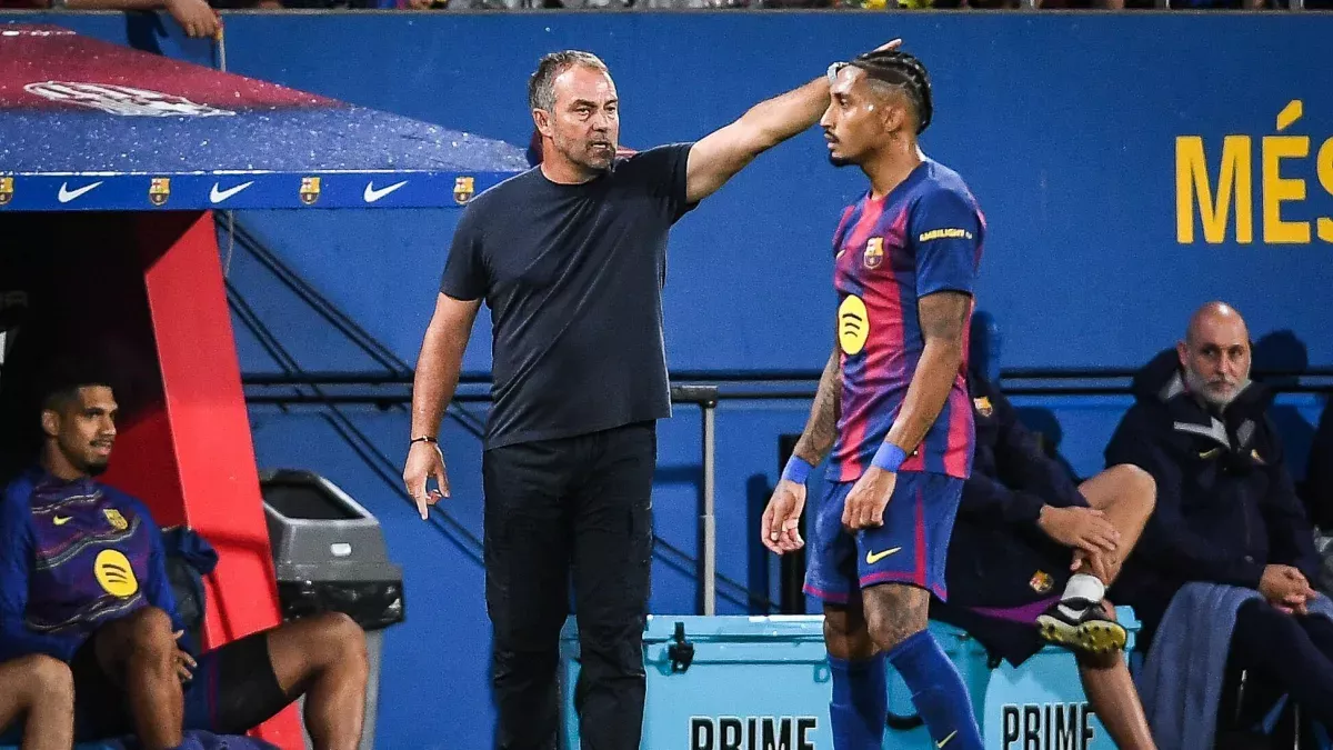 Kabar Buruk Barcelona: Raphinha Alami Masalah Otot, Hansi Flick Memiliki Opsi Gantikan Posisi Raphinha