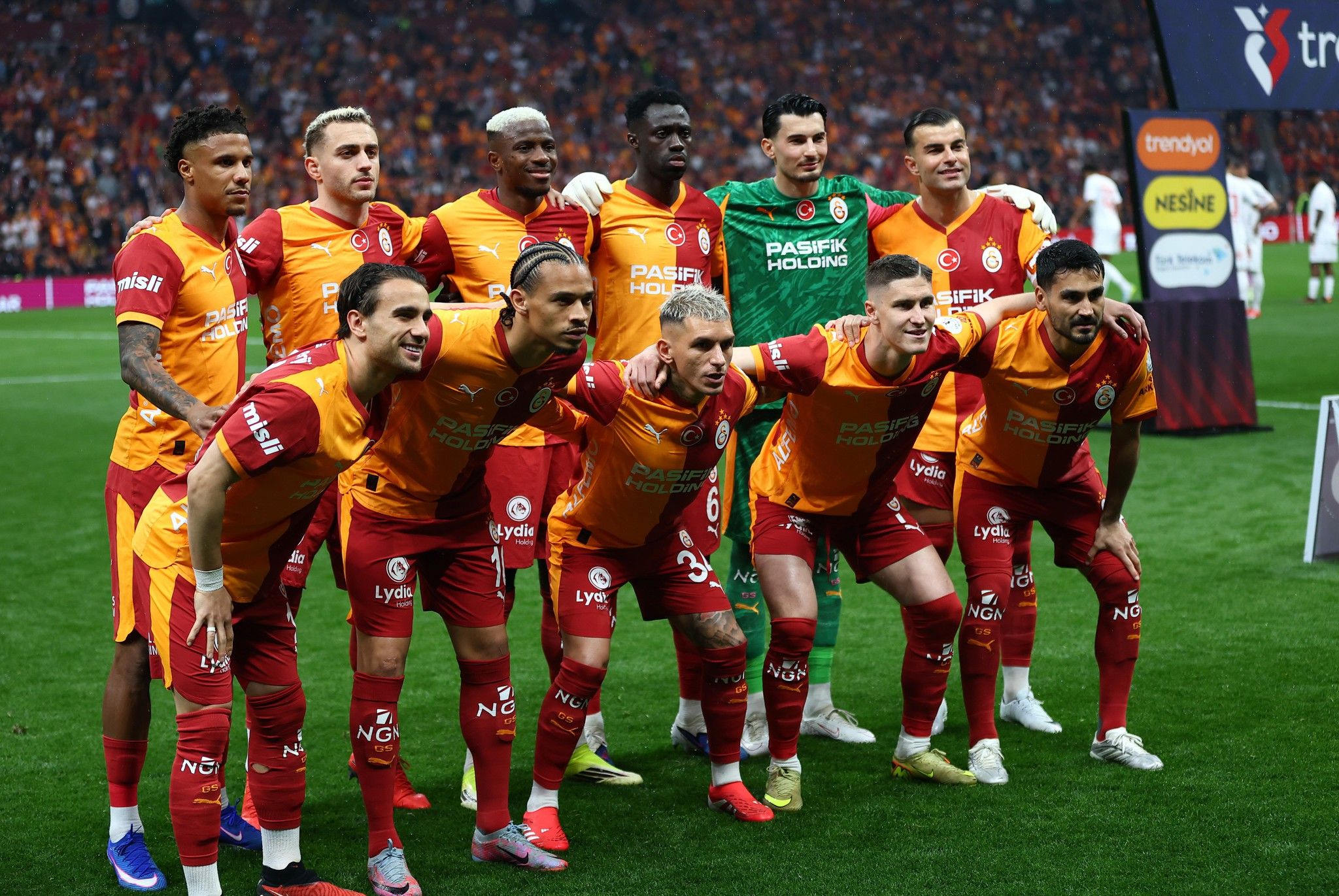 Kemenangan Pahit Galatasaray: Rafael Leao Cedera Akibat Kondisi Lapangan di Laga Gençlerbirliği vs Galatasaray