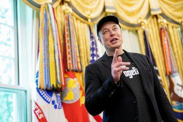 Kontroversi Starlink: Elon Musk Dituding Perlambat Starlink Bikin Ukraina Chaos