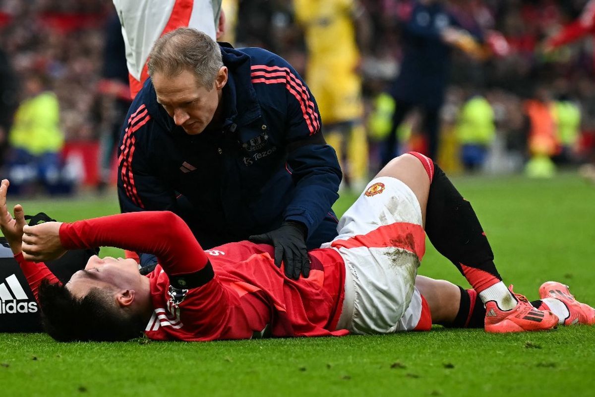 Krisis Cedera di Manchester United Tegaskan Prediksi Lisandro Martinez Musim Ini