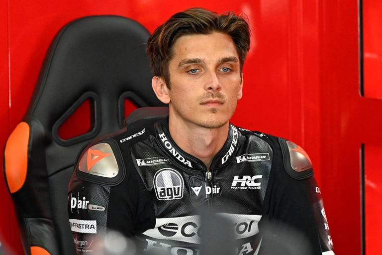 Krisis Honda HRC di Phillip Island: Luca Marini Terjangkit Virus Parah, Garasi Pabrikan Kini Kosong