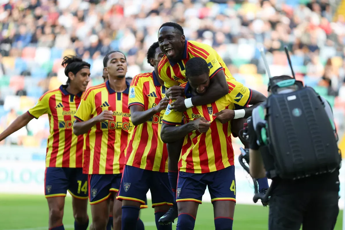 Lecce Lumat Udinese 3-0: Kekalahan Kelima Beruntun bagi Runjaic Menegaskan Dominasi Serie A