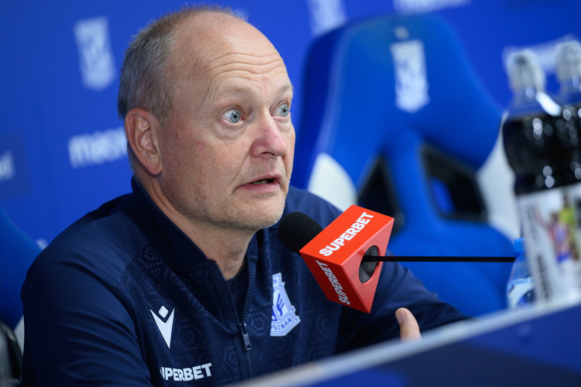 Lech Poznan Raih Poin Perdana di Liga Europa: Niels Frederiksen Puas Terhadap Kinerja Tim