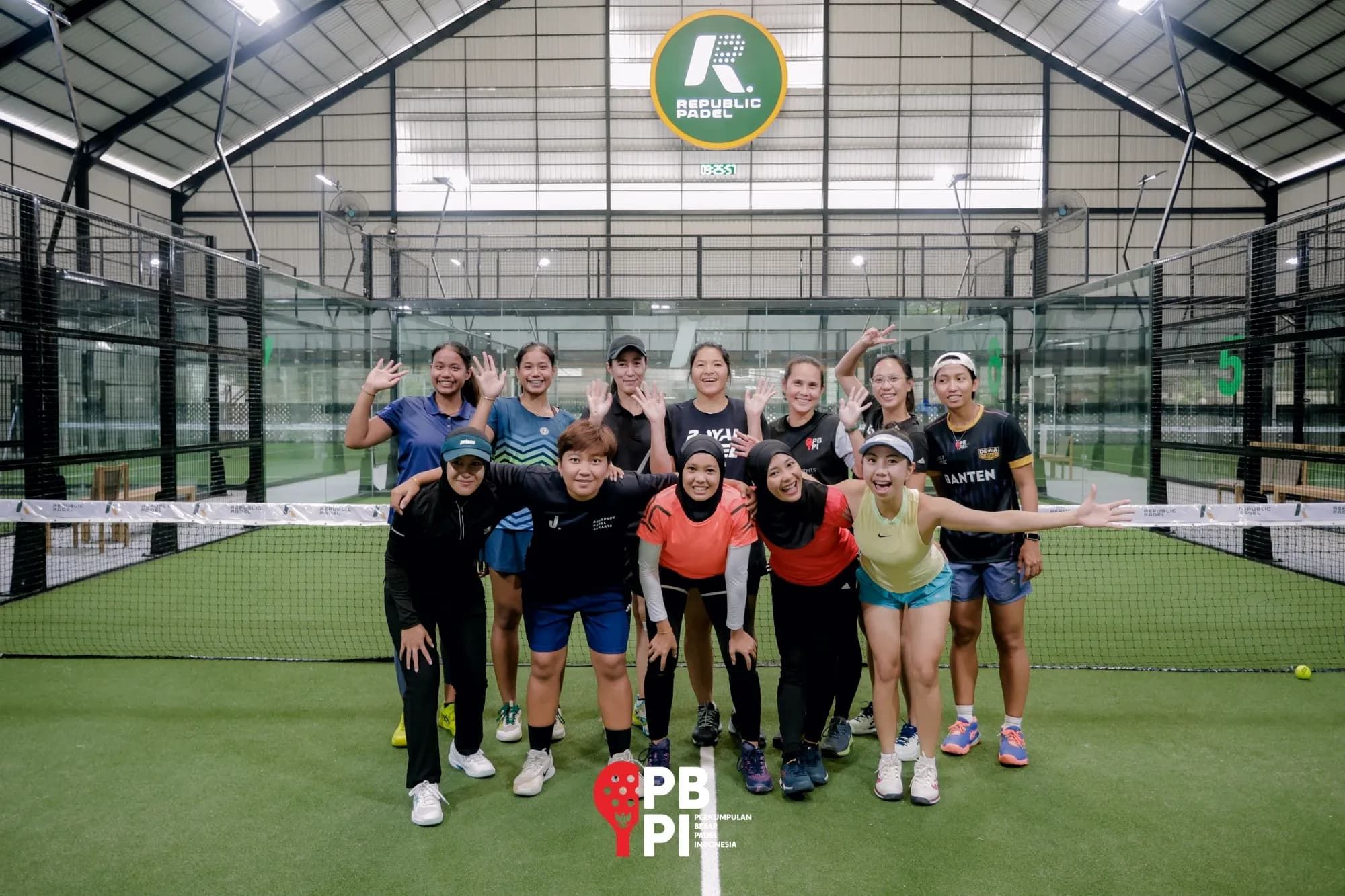 Ledakan Olahraga Padel di Asia: Rekor 191 Pasangan Terdaftar di FIP Padel Promises Tour Bandung Indonesia