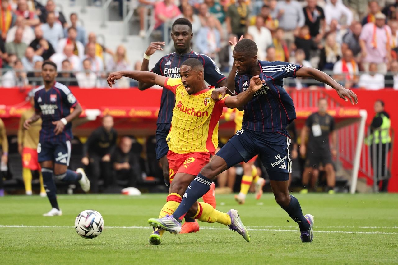 Lens vs Lyon 10 Oktober 2026: Prediksi Menegangkan di Stade Bollaert-Delelis