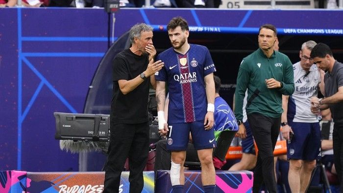 Luis Enrique Optimis Khvicha Kvaratskhelia Segera Pulih: Keyakinan Penuh Sang Pelatih PSG
