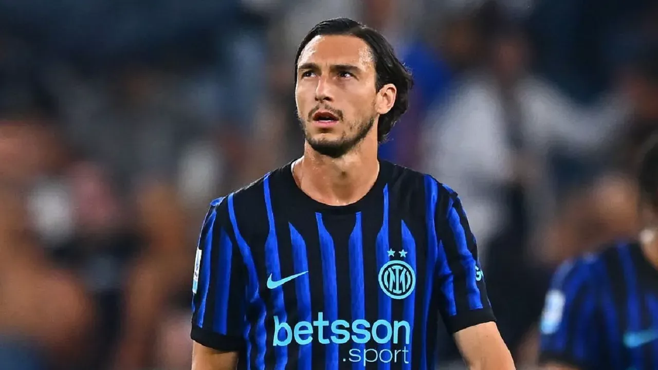 Markus Krosche Tinggalkan Frankfurt, Milan Siap Lanjutkan Pembicaraan: Dampak Besar pada Manajemen Klub