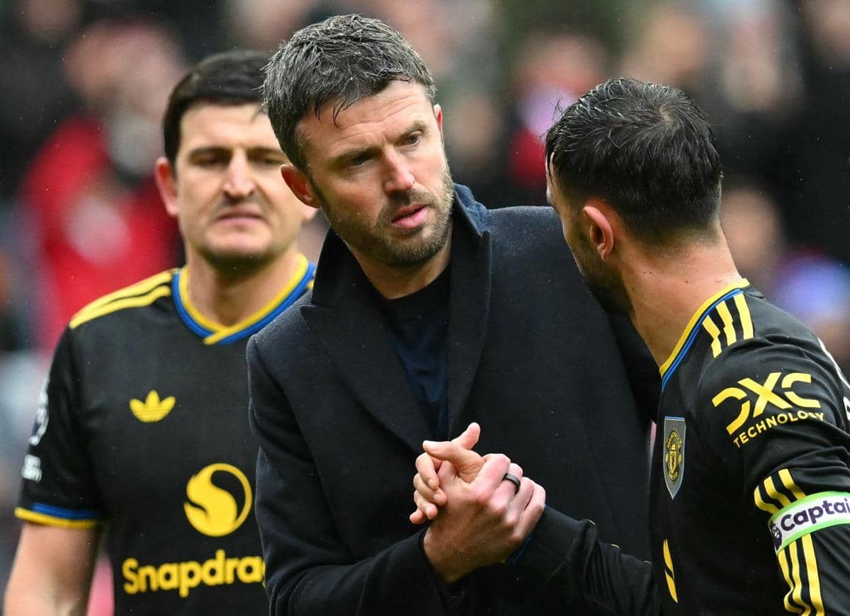 Masa Depan Michael Carrick di Manchester United Berada di Ujung Tanduk