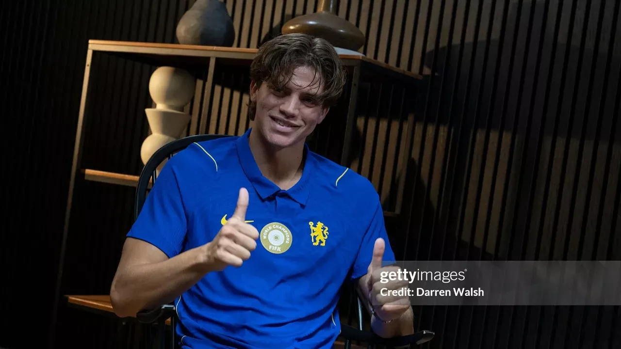 Menanti Aksi Marco Palestra: Debut yang Dinanti di Premier League Bersama Chelsea