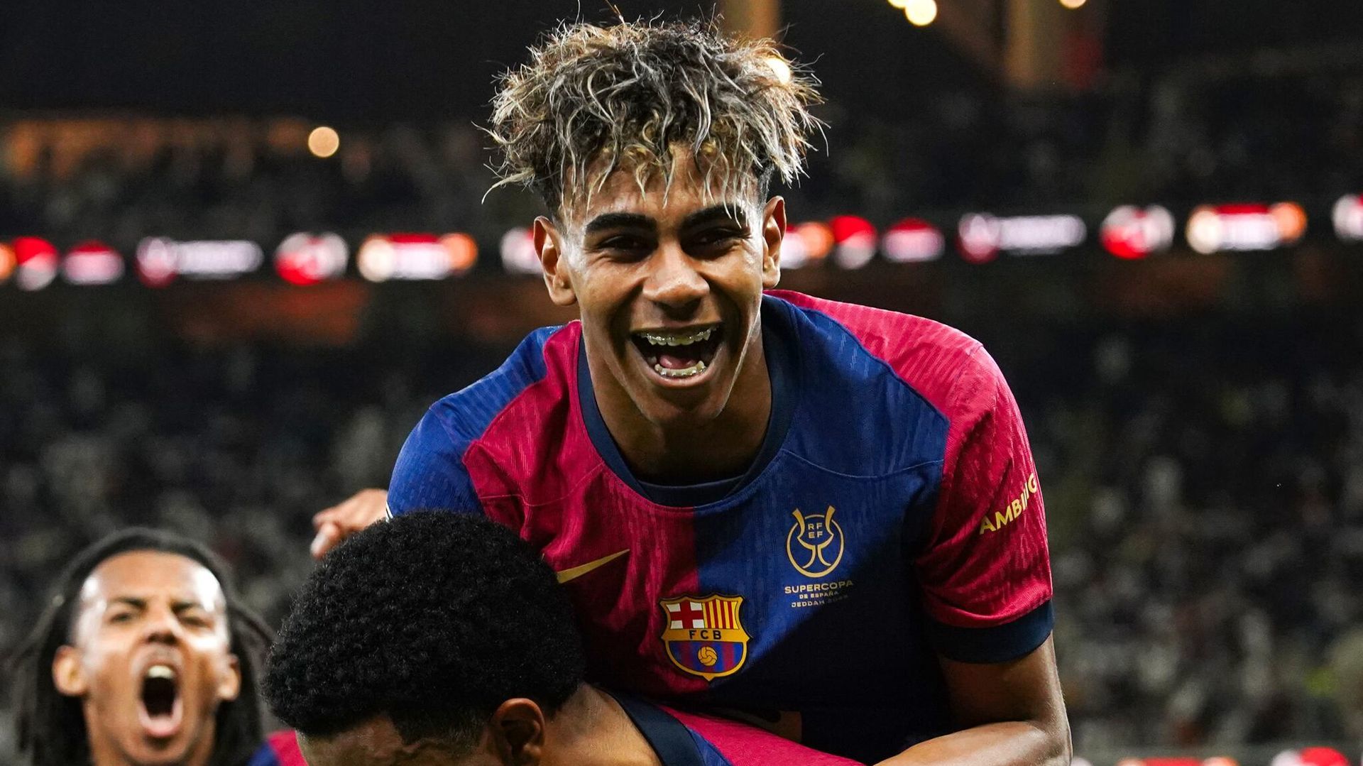Menanti Kebangkitan Alejandro Balde: Mampukah Ia Merebut Kembali Posisi Utama di Barcelona?