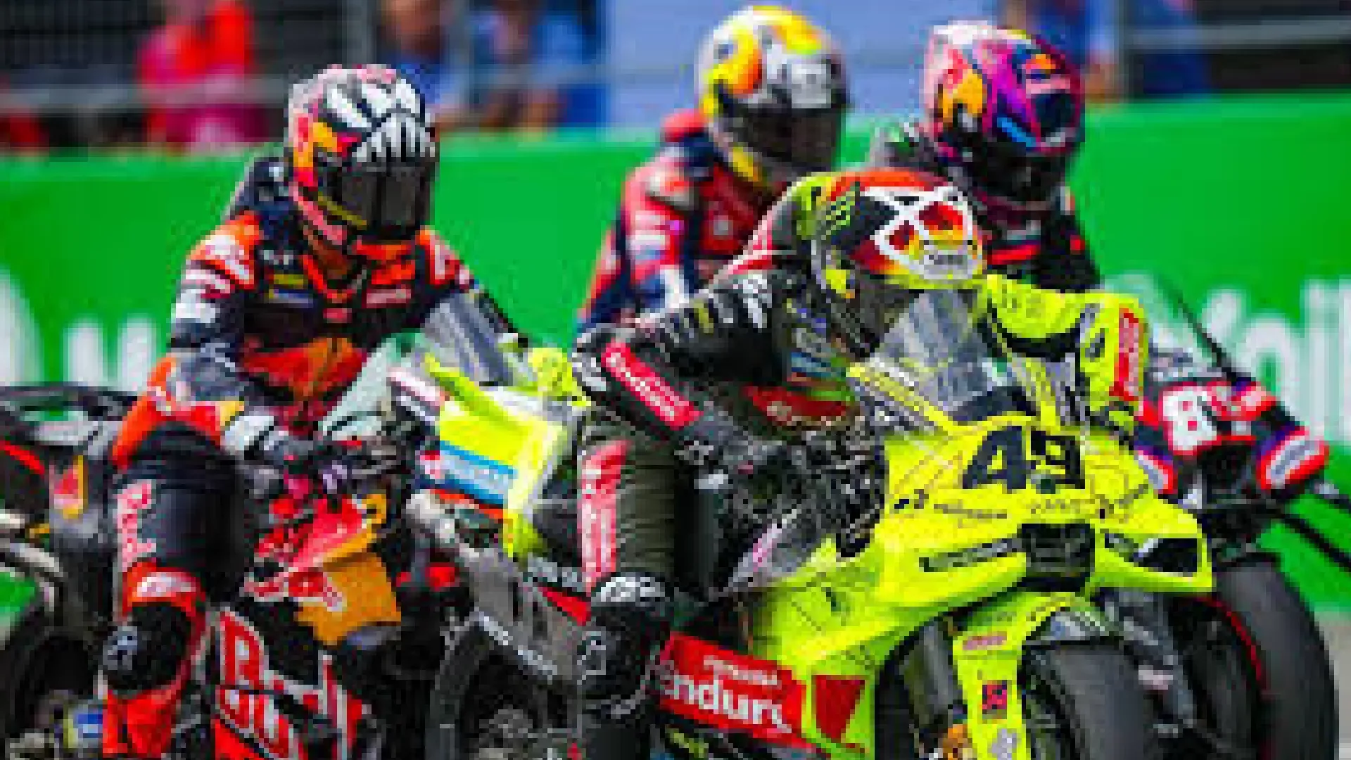 MotoGP Siap Bertransformasi: Format Akhir Pekan Baru Didorong Oleh Tim, Kata Ezpeleta