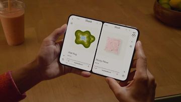 Perbandingan Biaya Servis Layar: Ganti Pelindung Layar iPhone Duo Harus Bayar Galaxy Z Fold 8 Bisa Gratis