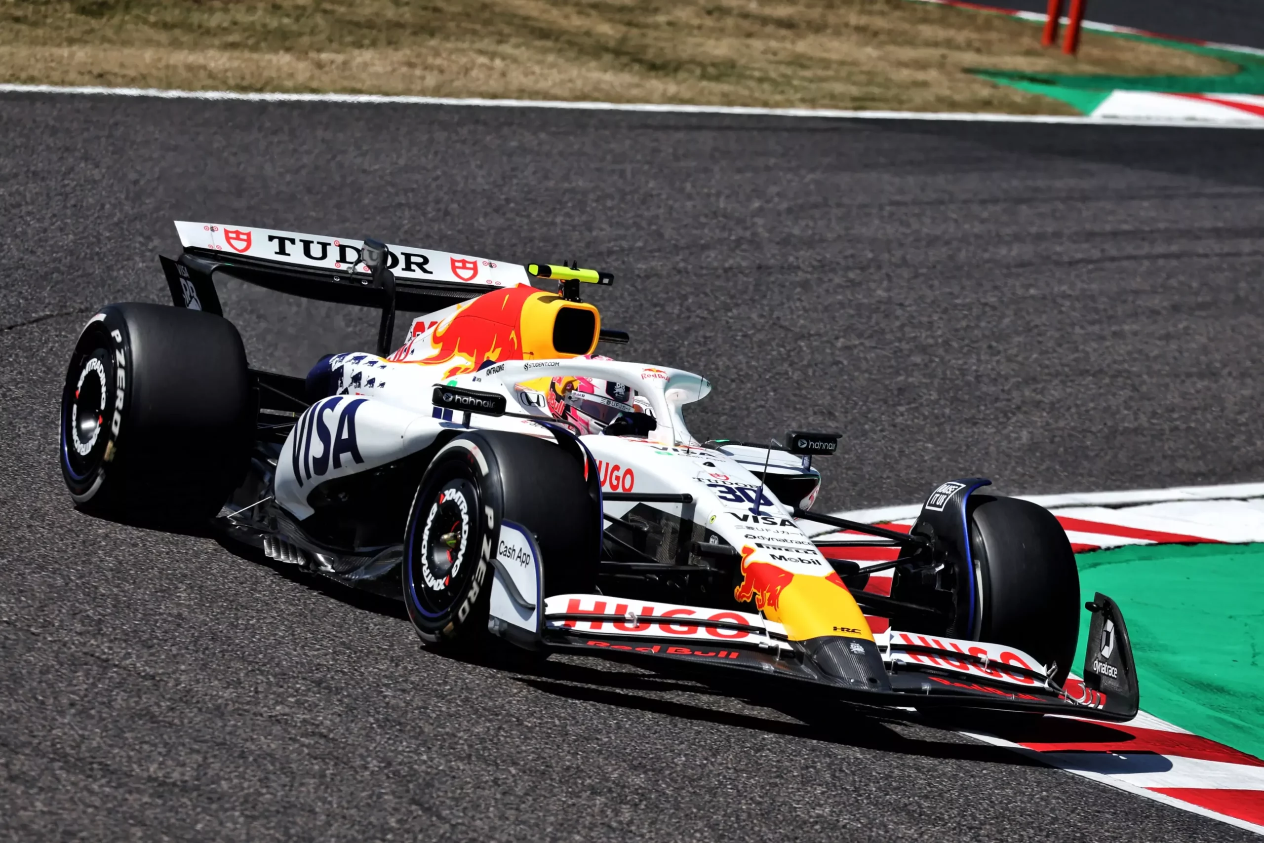 Persaingan Sengit Kursi Racing Bulls: Keputusan Masa Depan Lawson di F1 Ditentukan Red Bull