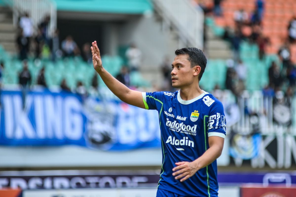 Persib Bandung Bangkit! Dedi Kusnandar Berikan Reaksi Setelah Raih Kemenangan Penting di Stadion Pakansari