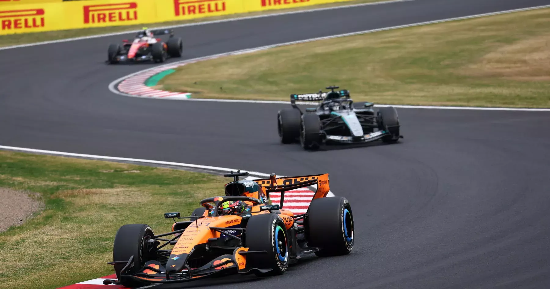Piastri Ungkapkan Rasa Iri McLaren terhadap Mercedes di F1: Kecepatan Mercedes Menjadi Rintangan Baru