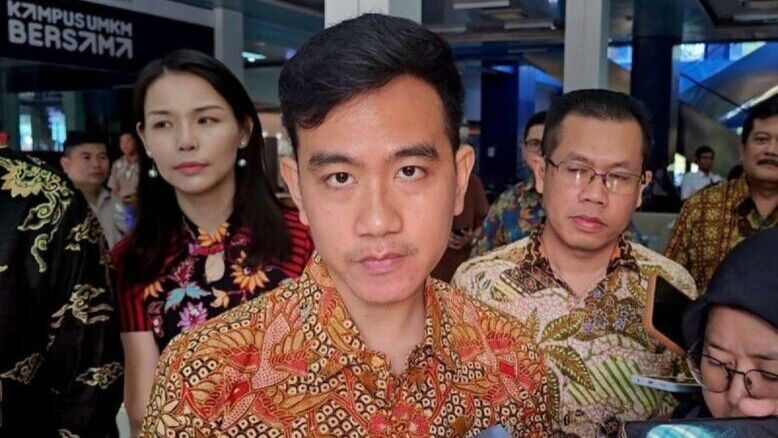 Polemik Ijazah Gibran Rakabuming Raka: Antara Putusan MK, Isu Hak Angket, dan Dugaan Pasal Selundupan