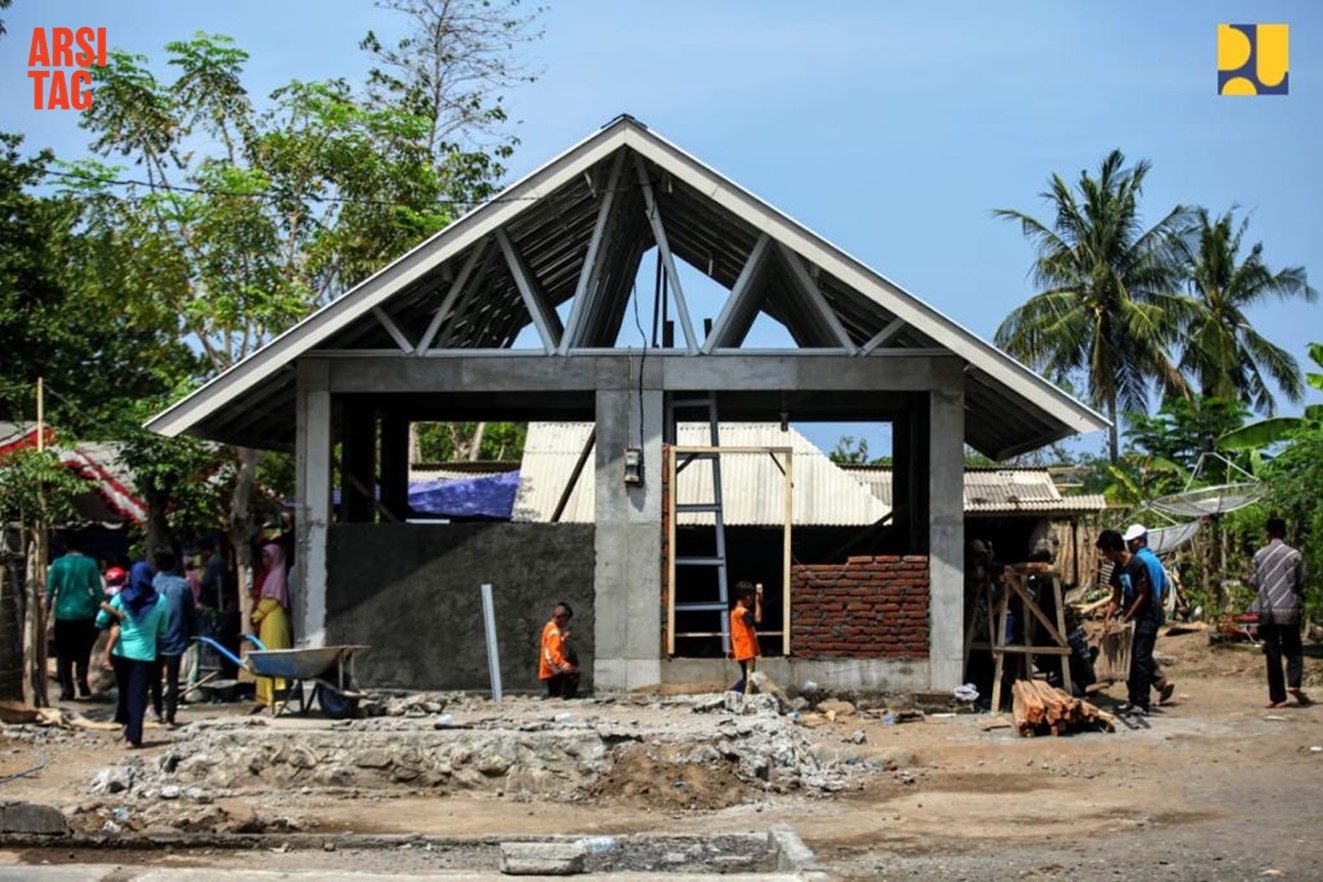 Pulihkan Harapan Warga, Kabupaten Manggarai Prioritaskan Rekonstruksi Rumah Tahan Gempa bagi Lansia