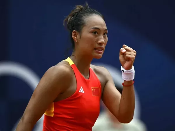 Puncak Karier Zheng Qinwen: Makna Mendalam di Balik Kemenangan Beijing dan Emas Olimpiade