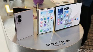 Revolusi Smartphone Lipat: Mengapa Samsung Tak Asal Ikut Tren dan Mengandalkan 8 Generasi Pengembangan Galaxy Z Fold