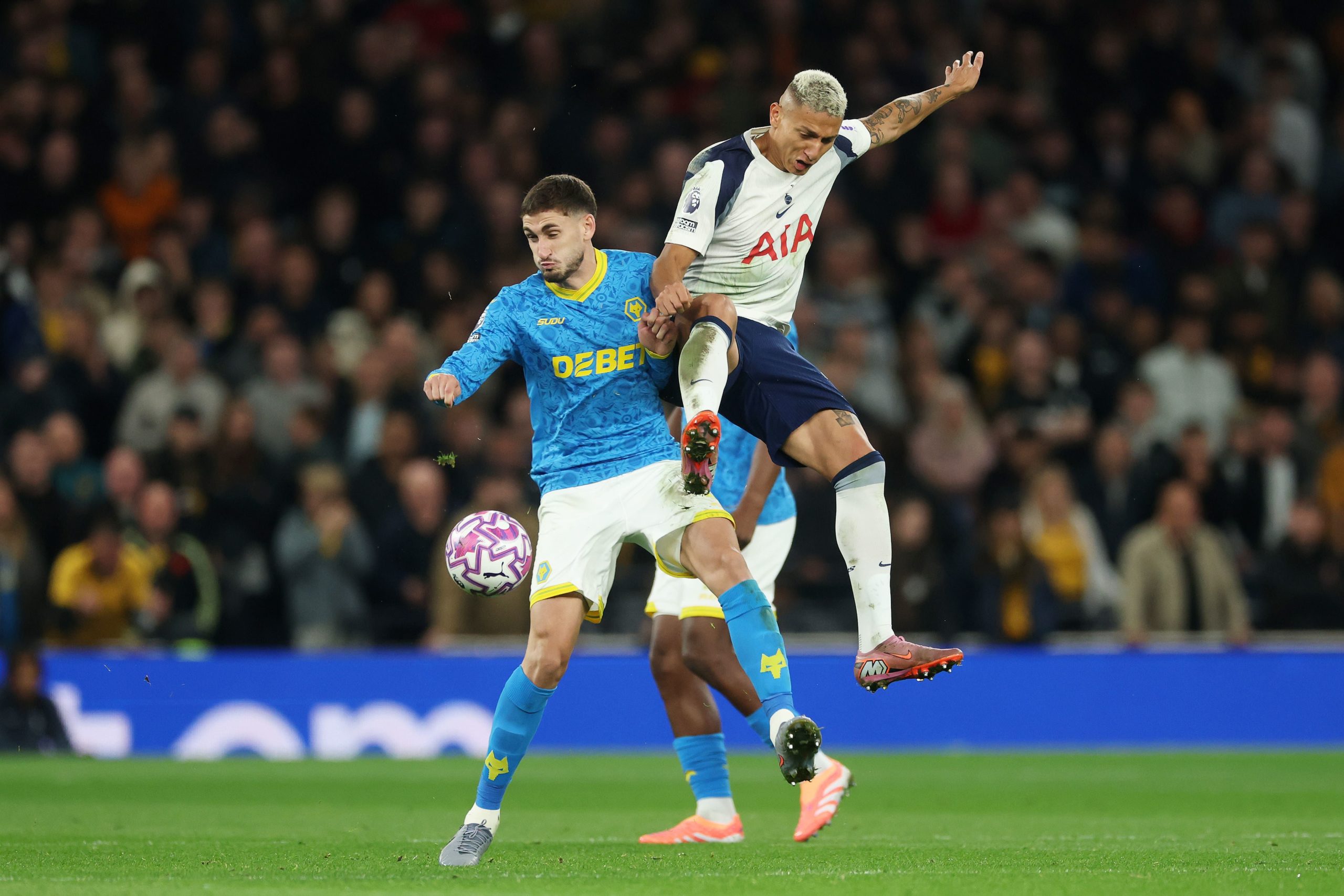 Richarlison Kembali Merumput Bersama Skuad U-21 Tottenham Hotspur