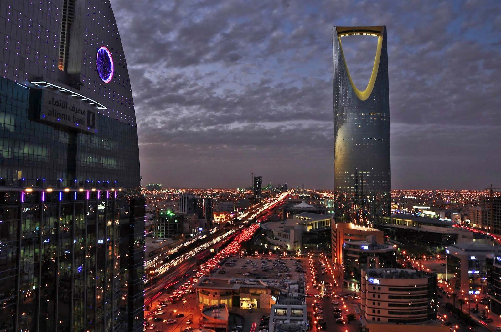 Riyadh Membara: Serangan Rudal Houthi Hantam Bandara Internasional King Khalid, Penerbangan Dunia Lumpuh