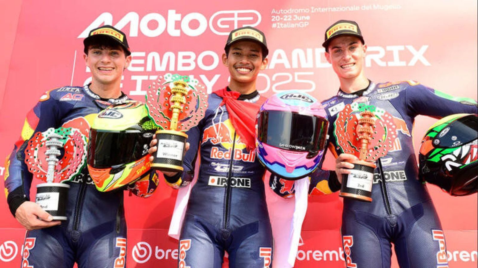 Sejarah Baru di Mandalika! Veda Ega Pratama Pecahkan Rekor Poin Debut dan Lampaui Legenda Honda Team Asia
