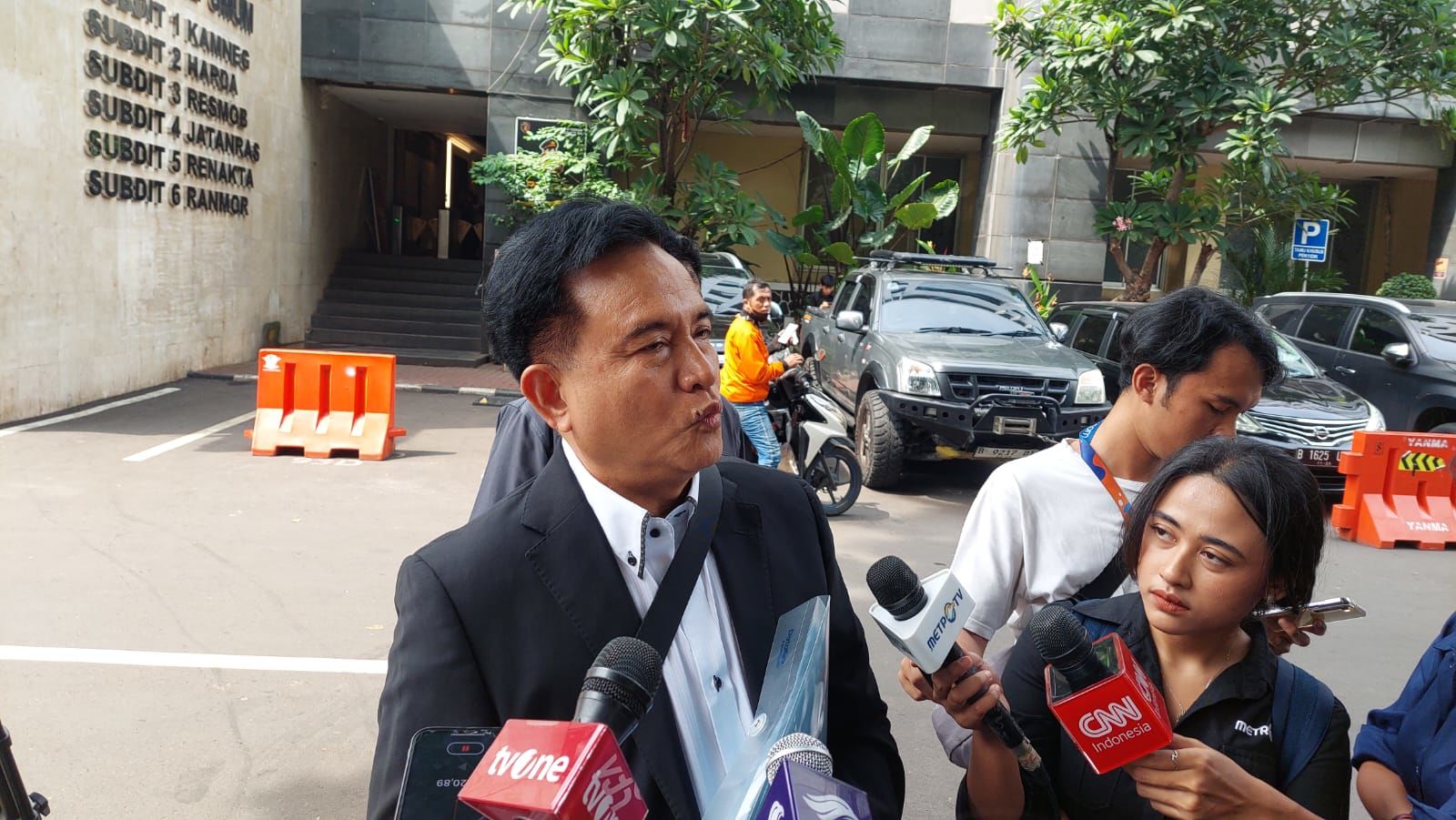 Skandal Fasilitas Mewah Lapas Cibinong: Yusril Ihza Mahendra Tegaskan Pengunduran Diri Dirjen PAS Tak Bebaskan Proses Hukum