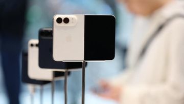 Skandal Layar Lipat Apple: Mengapa Engsel iPhone Duo Bermasalah dan Bikin Layar Patah?