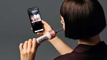 Skandal Produk Inovatif: Mengapa Sikat Gigi AI Dyson CameraJet Ditarik dari Pasaran Akibat Kebocoran Air?
