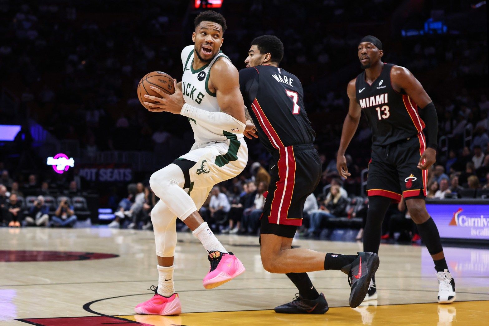 Tragedi Miami Heat: Giannis Antetokounmpo Tak Berdaya, Hornets Curi Kemenangan Dramatis