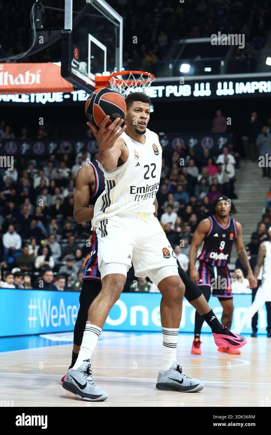 Walter Tavares Ukir Sejarah Baru di EuroLeague Usai Tumbangkan Baskonia