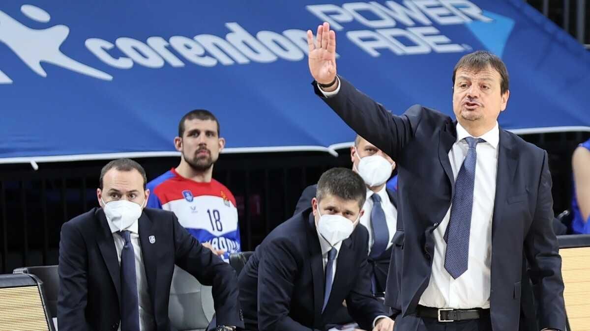 Waspadai Ancaman Turki, Georgios Bartzokas Enggan Remehkan Anadolu Efes di Euroleague